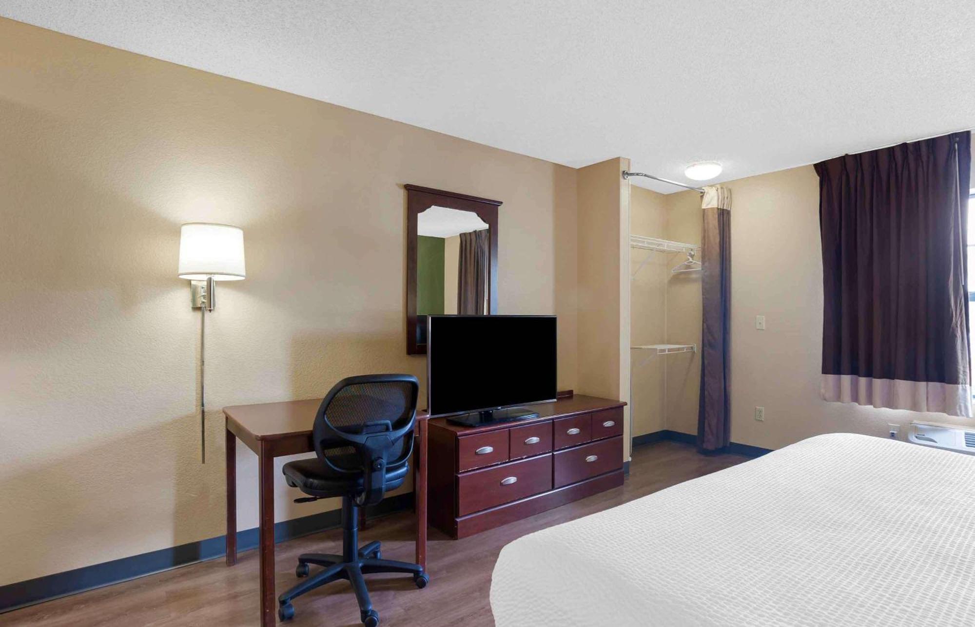 Extended Stay America Suites - Philadelphia - Horsham - Dresher Rd Bagian luar foto