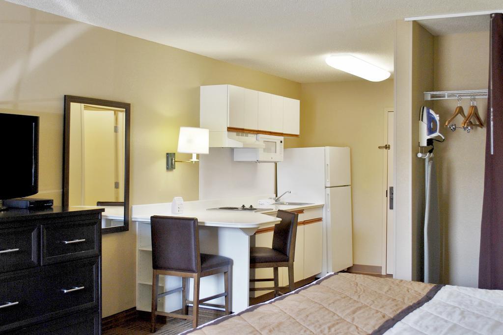 Extended Stay America Suites - Philadelphia - Horsham - Dresher Rd Bagian luar foto